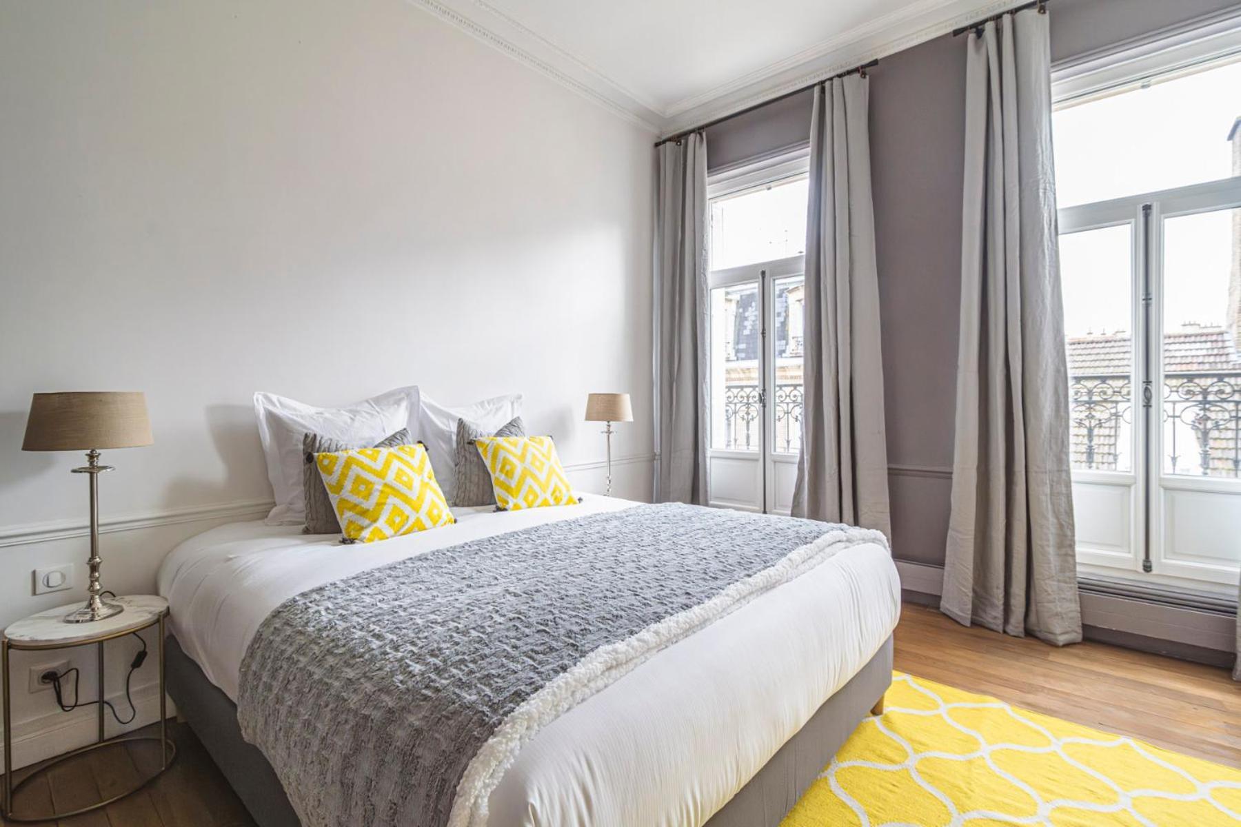 Ferienwohnung L'Elegance Vue Parc Reims Exterior foto