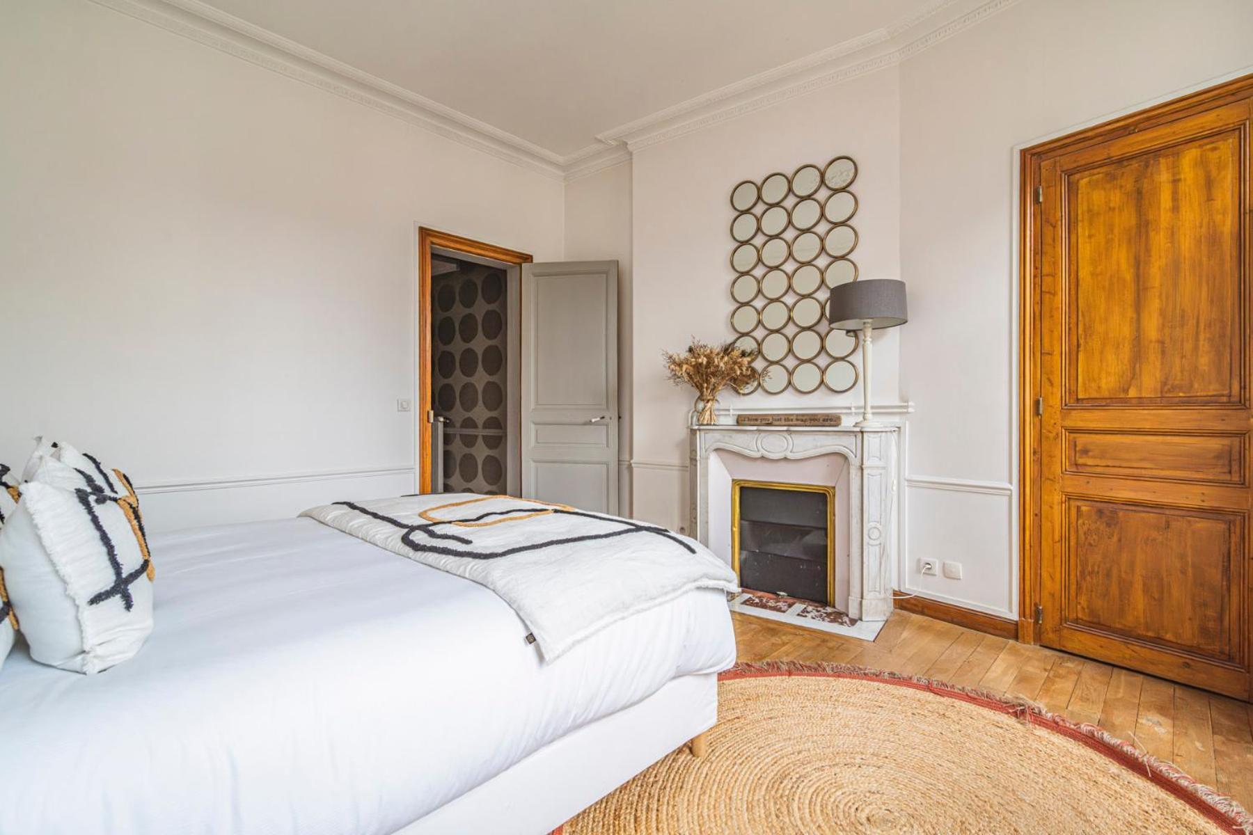 Ferienwohnung L'Elegance Vue Parc Reims Exterior foto